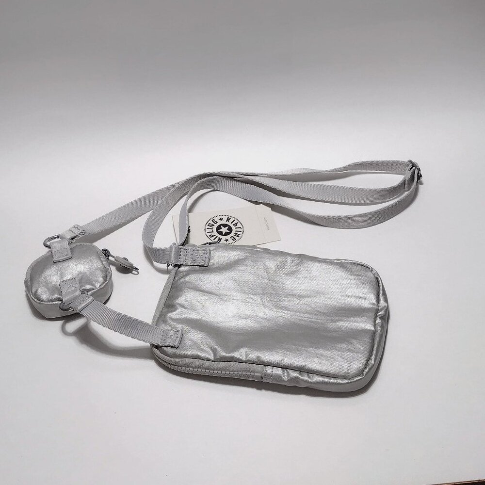 Kipling Silver Crossbody Bag – Pre-Owned Stylish Purse - Picture 2 of 3